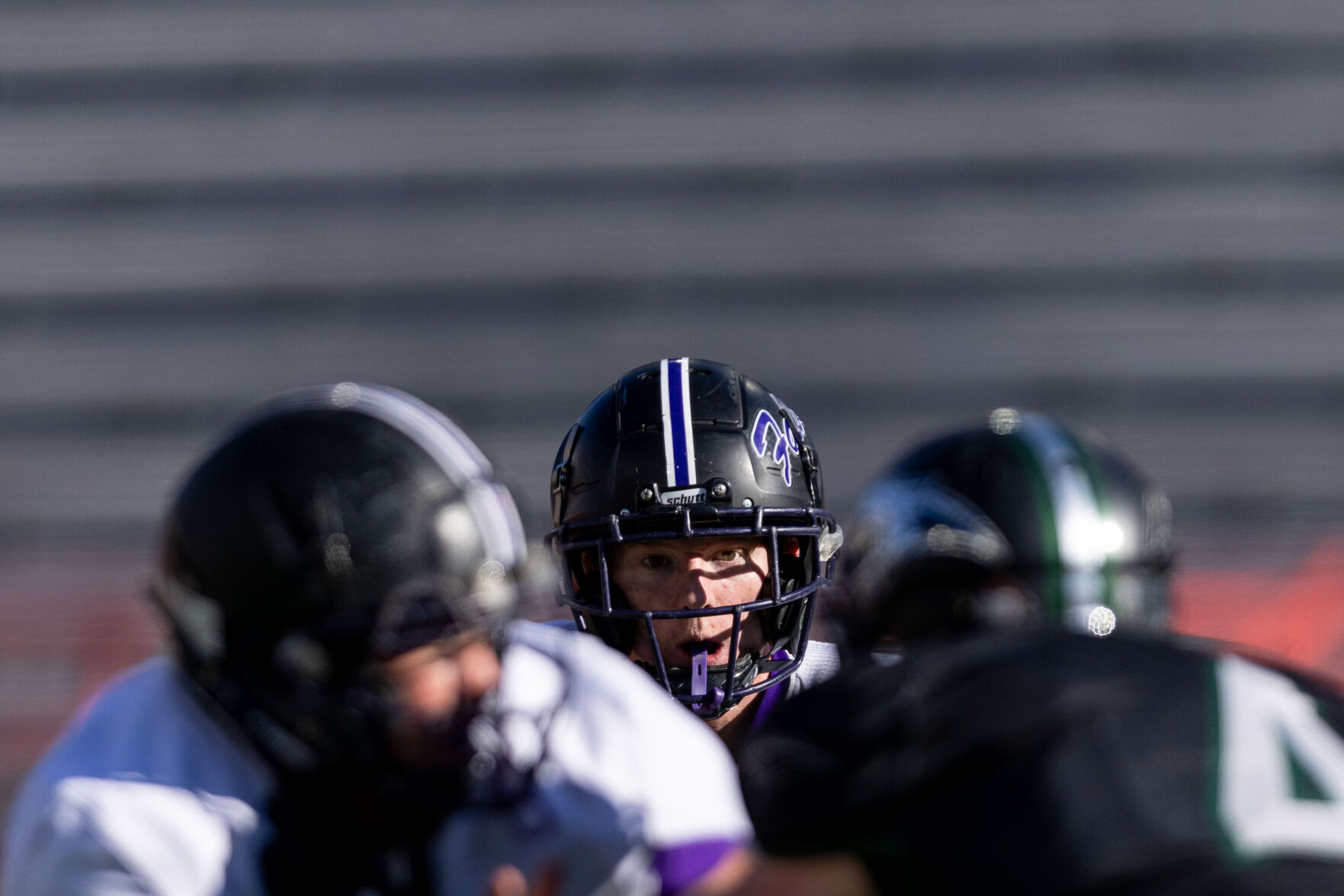 112222-owh-spo-fbeight2-ar02.JPG